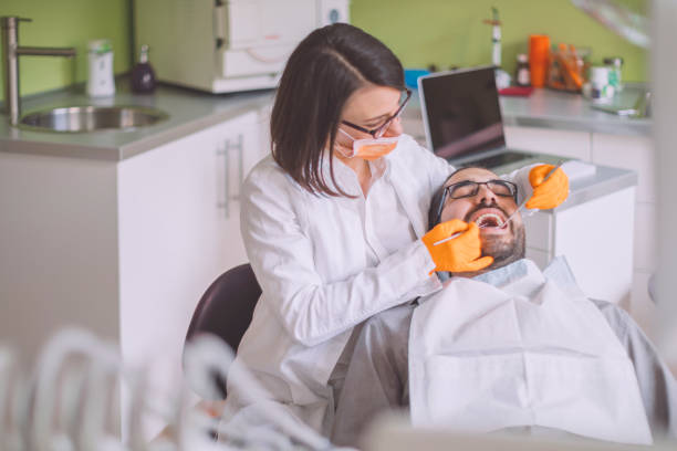 Best Broken or Chipped Tooth Repair in Van Vleck, TX